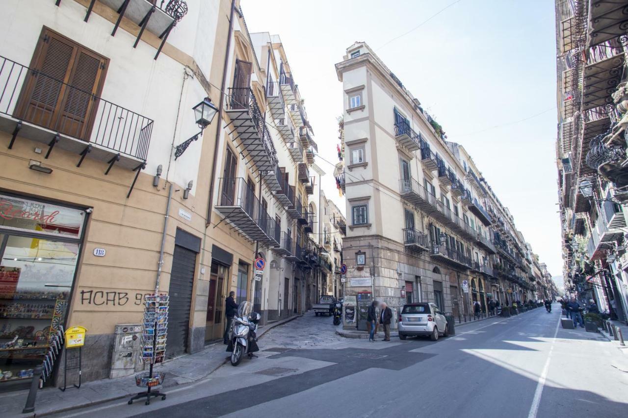 B&B Del Parlamento Palermo Exterior foto